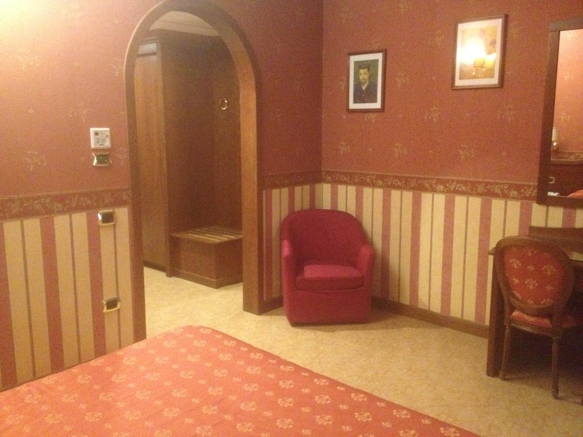 Hotel Al Boschetto Castel Volturno Exteriér fotografie